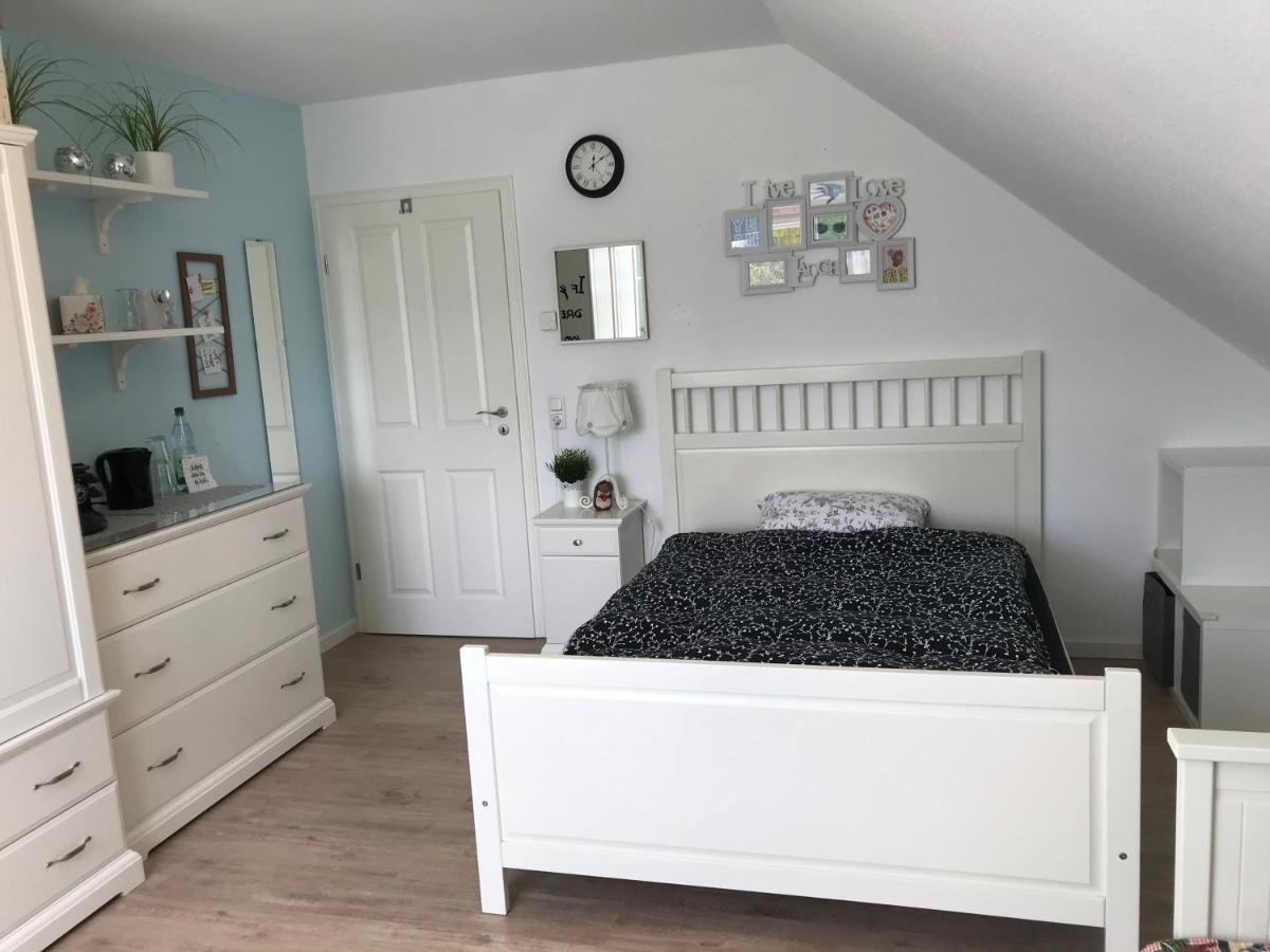 Campbell'S Ridge - Familienzimmer Im Kurviertel Von Bad Orb Buitenkant foto